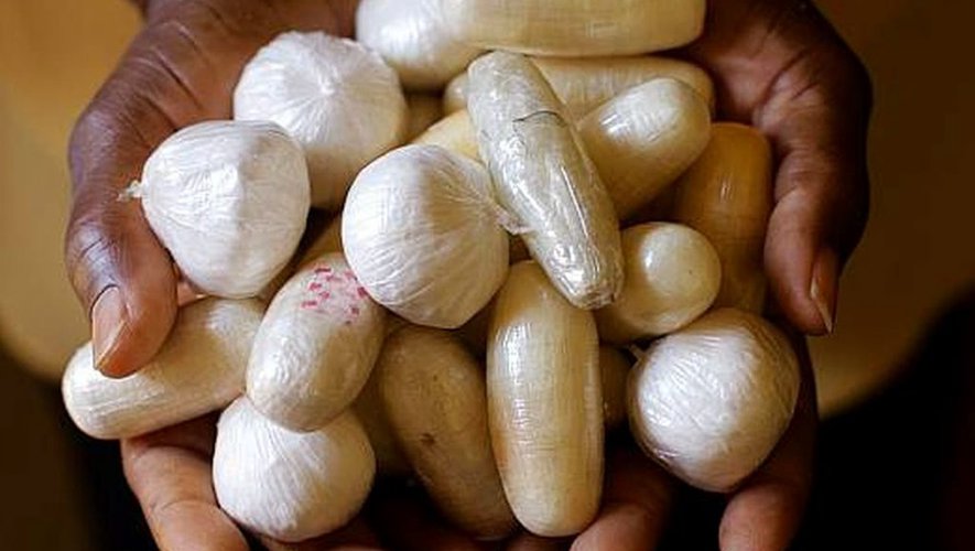 Incroyable : Il avale 70 capsules de cocaïne pour échapper à la douane à l’Aéroport International de Lomé