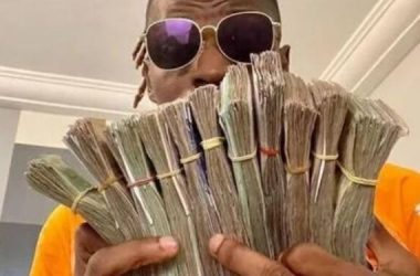 Côte d’Ivoire : Bravador révèle la somme astronomique qu’il gagne par mois grâce à ses directs Facebook
