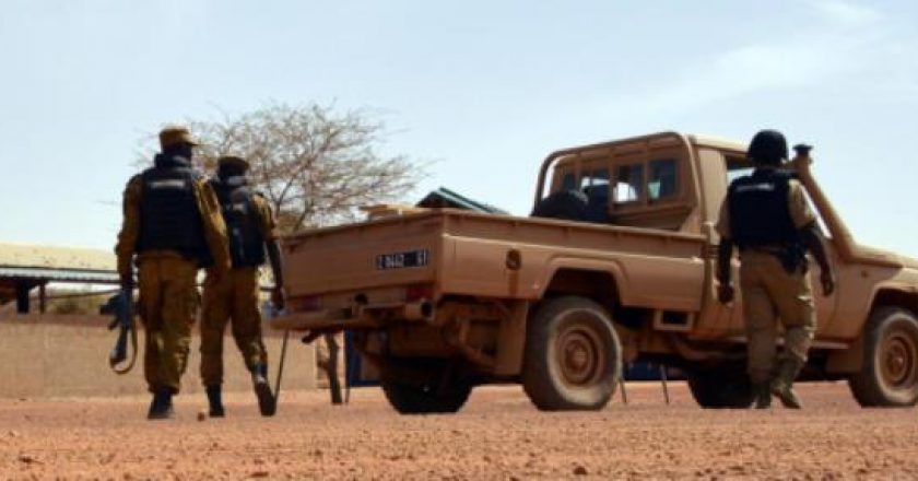 Burkina Faso : terreur des groupes armés à l’est du pays, « l’heure est grave »