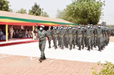 Assimi Goïta rend obligatoire le service militaire au Mali pour les admis à la fonction publique