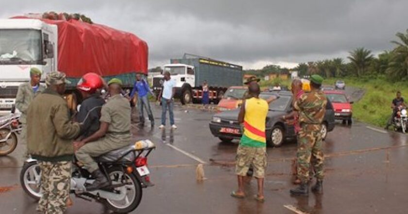 tensions en Sierra Leone, la Guinée ferme ses frontières